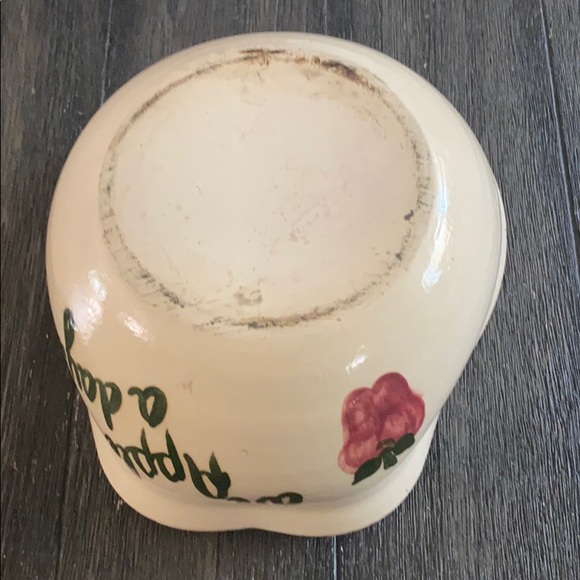 Apple Shaped Bowl - Picture 6 of 6